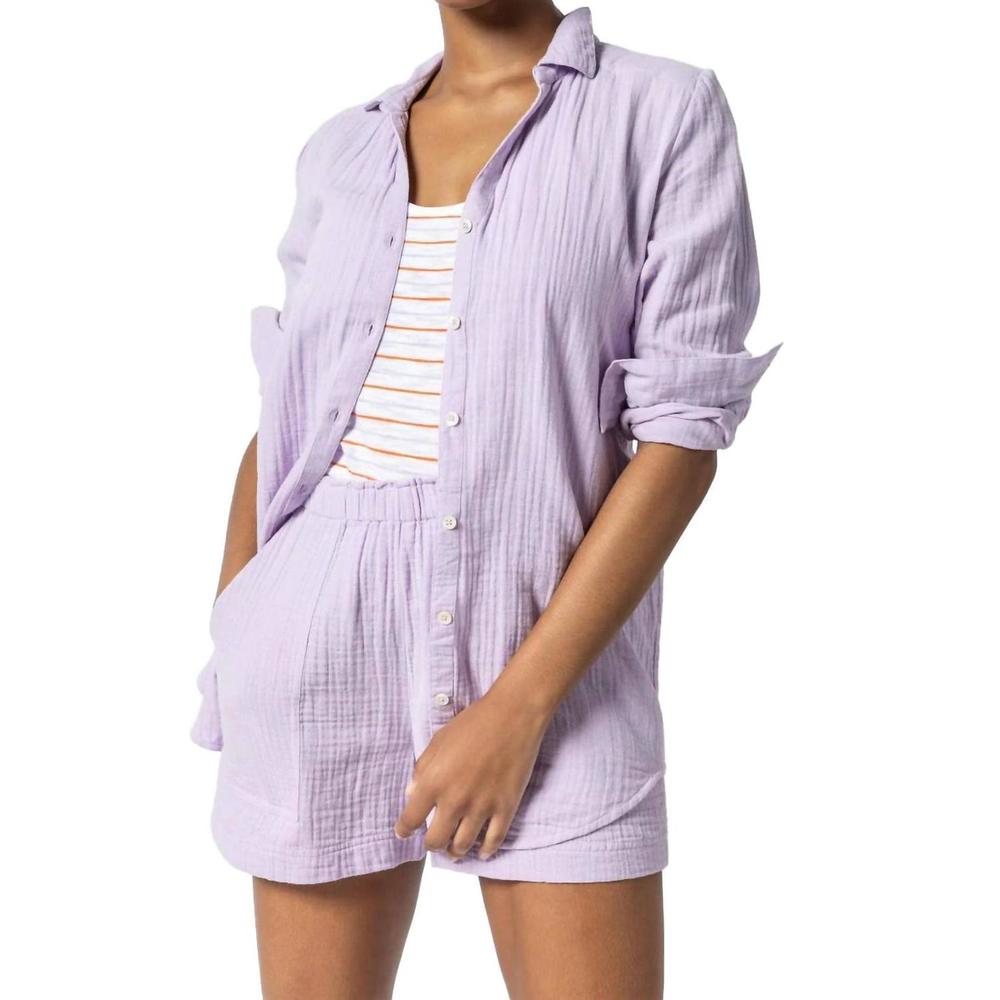NEW LILLA P long sleeve button down tunic in lily